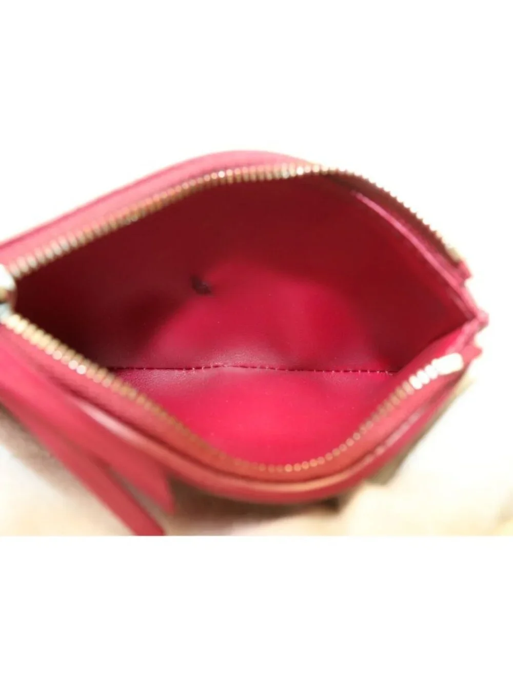 Louis Vuitton Epi Portefeuille Victorine Trifold Wallet